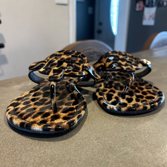 Tory Burch Miller Patent Sandal - Picture 4 of 7